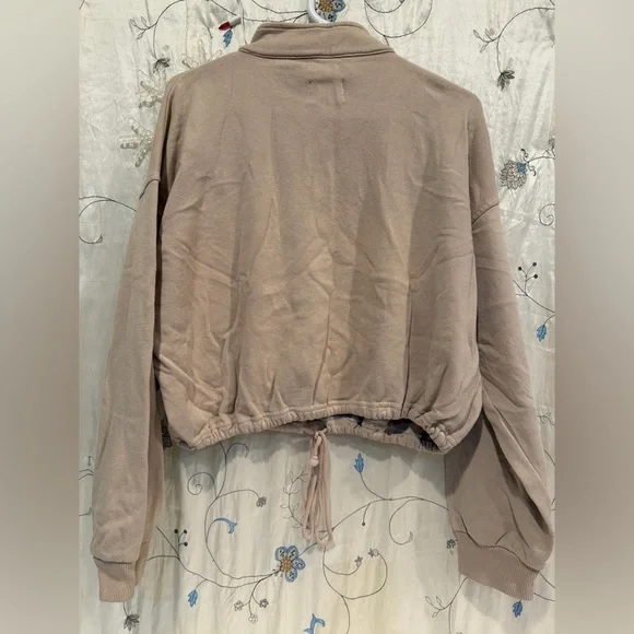 American Eagle Outfitters Beige Quarter-Zip Fleece - Picture 3 of 5